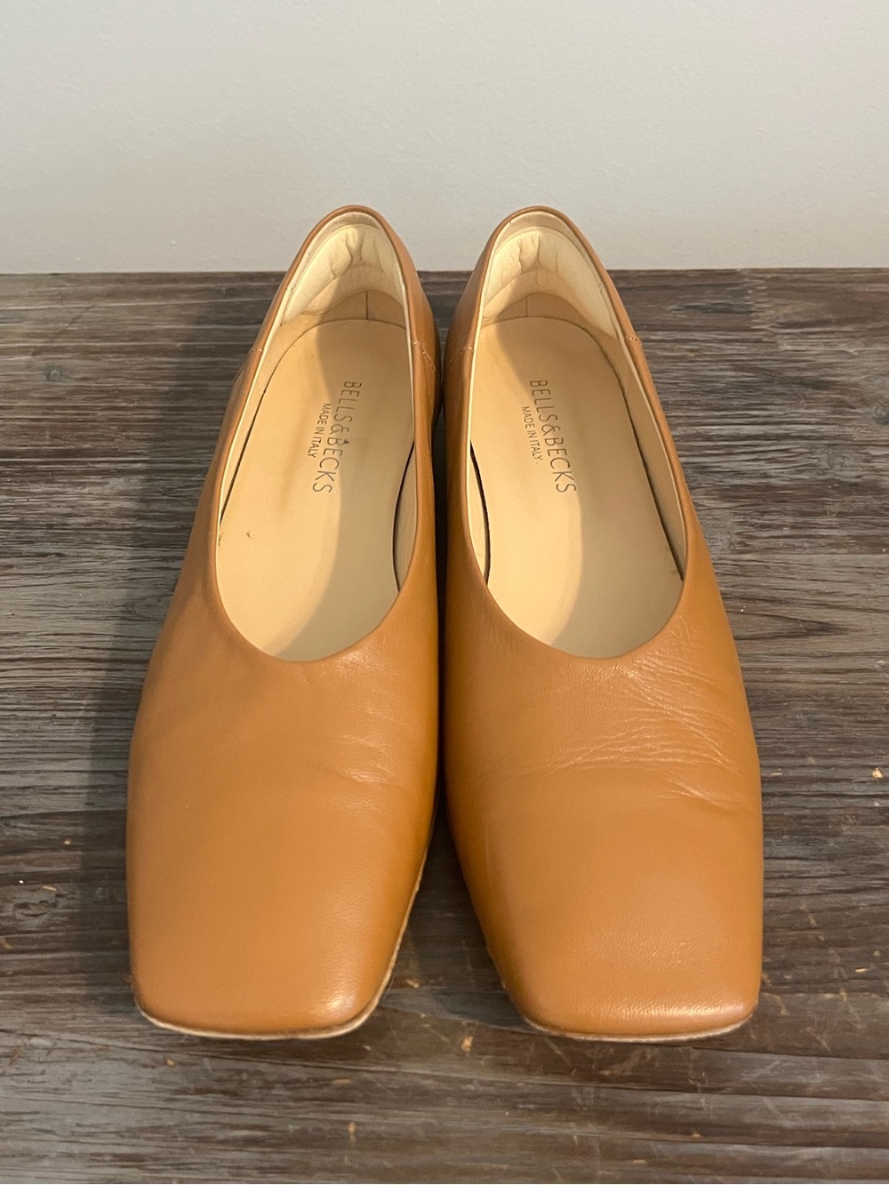 Bells & Becks Tan Leather Square-Toe Flats